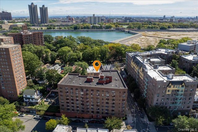 75 W 238th Street 2D, Bronx, NY 10463