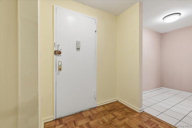 75 W 238th Street 2D, Bronx, NY 10463