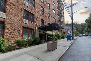 75 W 238th Street 2D, Bronx, NY 10463
