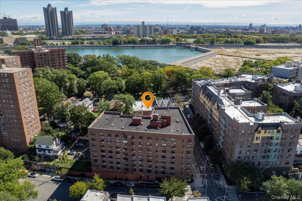75 W 238th Street 2D, Bronx, NY 10463 — photo 3