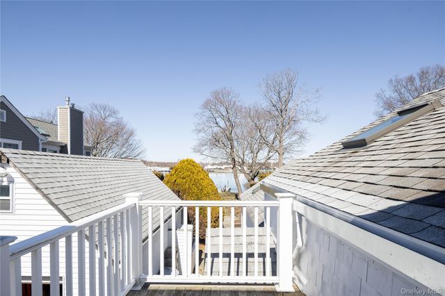 168 Sterling Street, Greenport, NY 11944