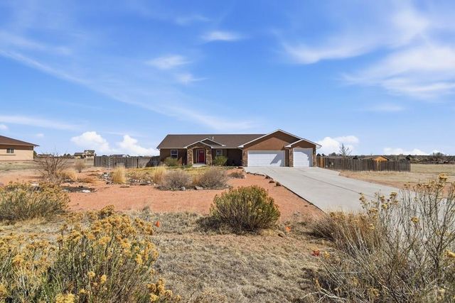 244 S Avenida Del Oro E, Pueblo West, CO 81007