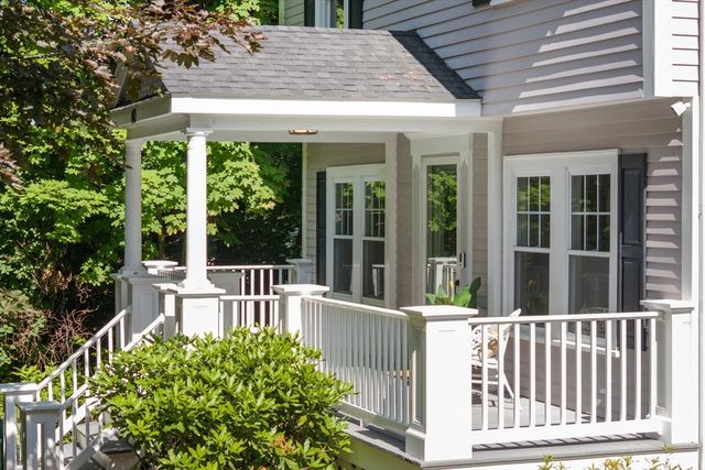 40 Gunhouse St, Sharon, MA 02067