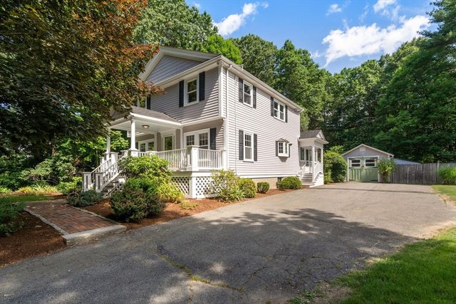 40 Gunhouse St, Sharon, MA 02067