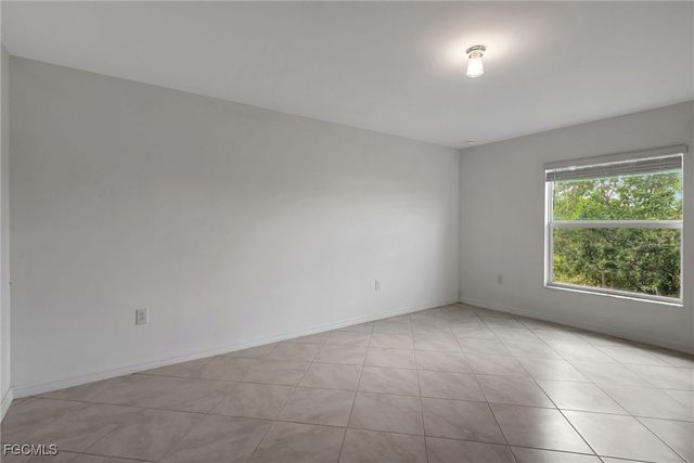 418 Pickford AVE, Lehigh Acres, FL 33974