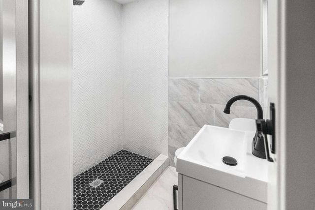 5010 TORRESDALE AVE, Philadelphia, PA 19124