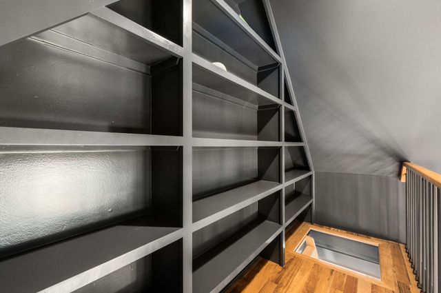 2018 10th Ave, S, Nashville, TN 37204