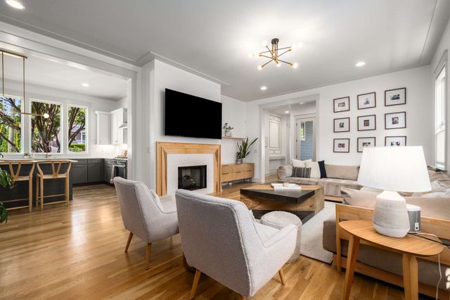 2018 10th Ave, S, Nashville, TN 37204