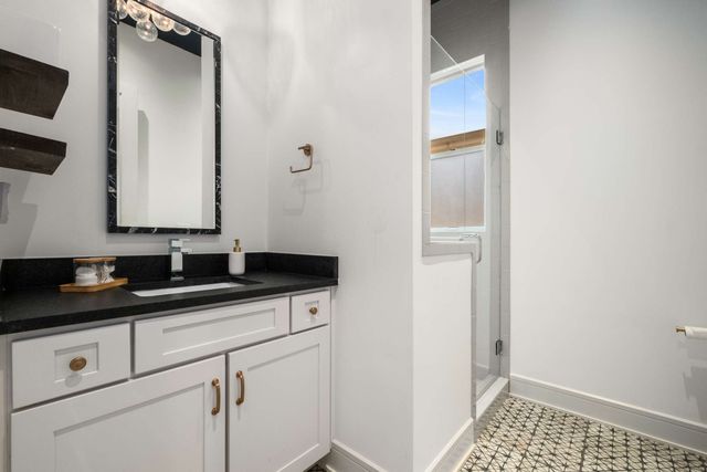 2018 10th Ave, S, Nashville, TN 37204