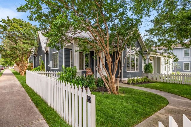 2018 10th Ave, S, Nashville, TN 37204