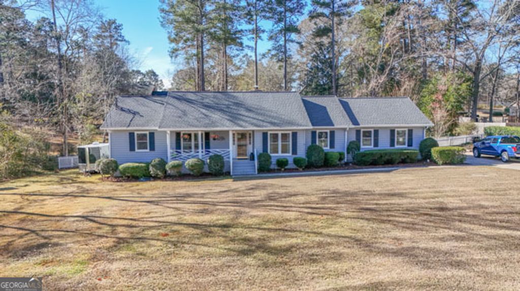 3631 Sussex Drive NE, Milledgeville, GA 31061