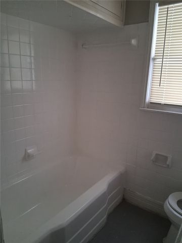 2333 Riggan St, Corpus Christi, TX 78404