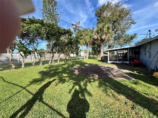 2330 GREEN STREET, South Daytona, FL 32119