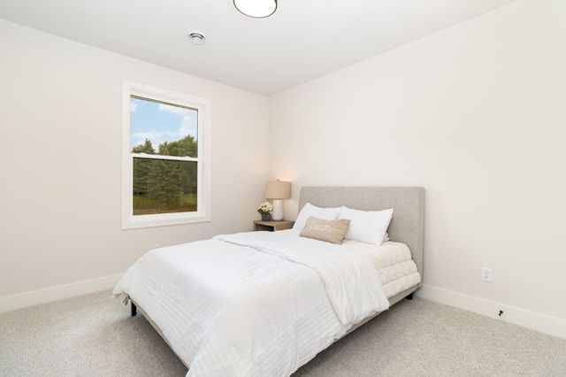 11876 38th Place NE, Saint Michael, MN 55376