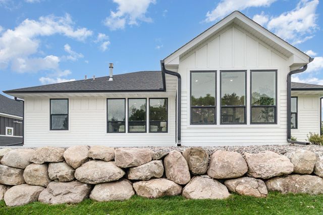 11876 38th Place NE, Saint Michael, MN 55376