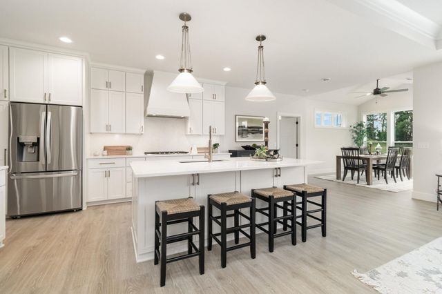 11876 38th Place NE, Saint Michael, MN 55376