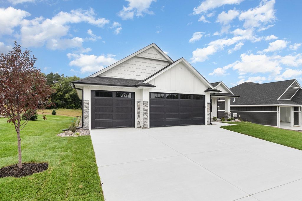 11876 38th Place NE, Saint Michael, MN 55376