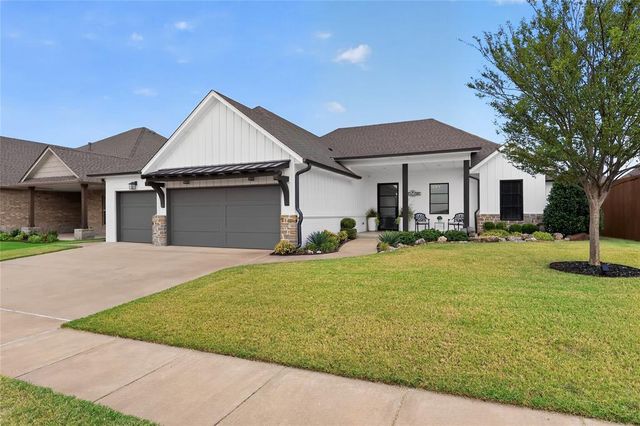 304 Bray Lane, Yukon, OK 73099