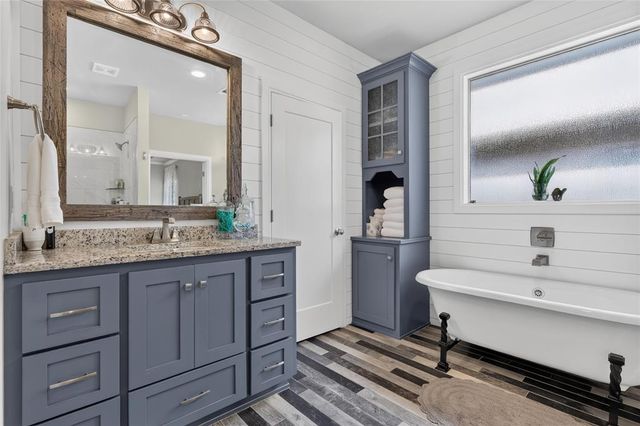 304 Bray Lane, Yukon, OK 73099