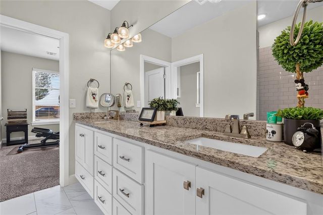 304 Bray Lane, Yukon, OK 73099