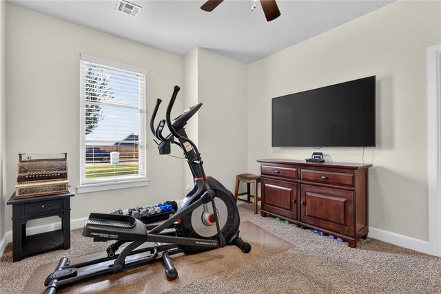 304 Bray Lane, Yukon, OK 73099