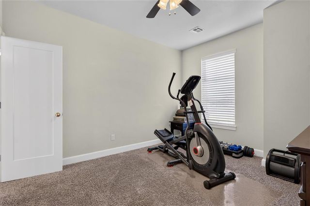 304 Bray Lane, Yukon, OK 73099