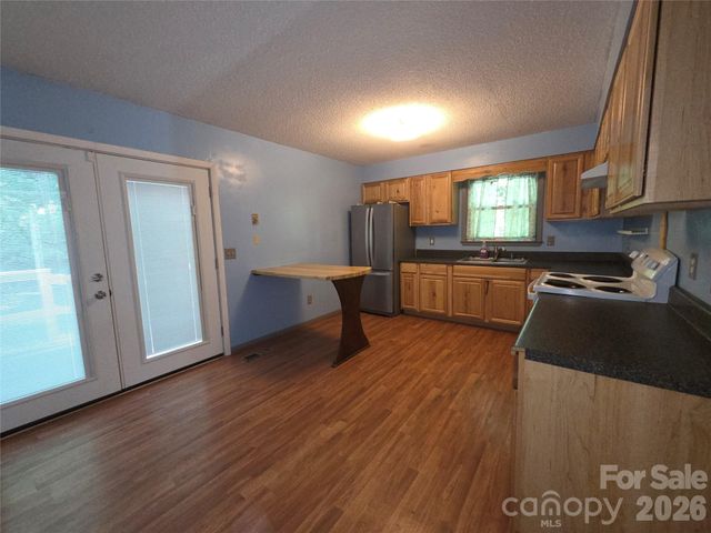 165 Mount Eire Drive, Sylva, NC 28779