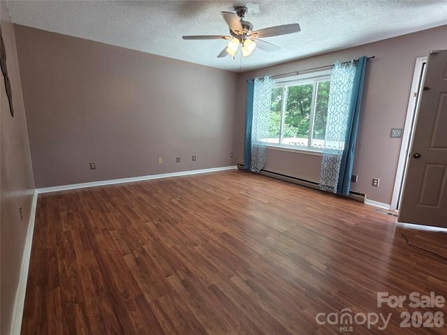 165 Mount Eire Drive, Sylva, NC 28779