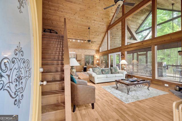 368 Field Drive, Sautee Nacoochee, GA 30571