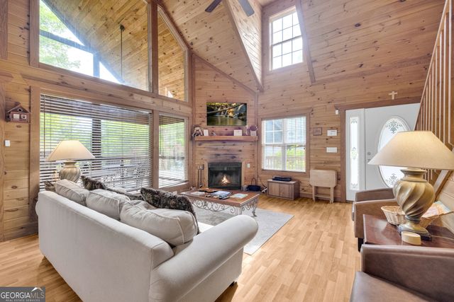 368 Field Drive, Sautee Nacoochee, GA 30571