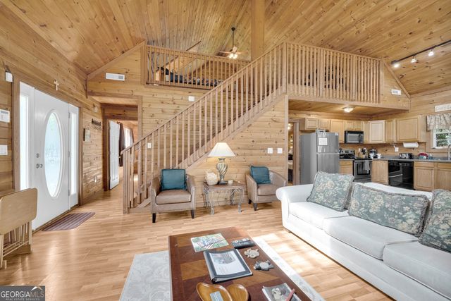 368 Field Drive, Sautee Nacoochee, GA 30571