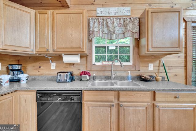 368 Field Drive, Sautee Nacoochee, GA 30571