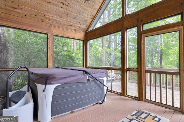 368 Field Drive, Sautee Nacoochee, GA 30571