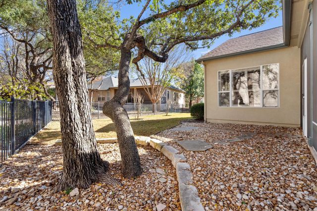 102 Branding Iron CV, Georgetown, TX 78633