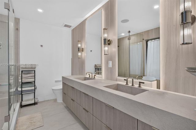 645 NE 53rd St, Miami, FL 33137