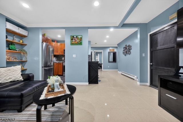 165 Macarthur Ave, Garfield City, NJ 07026