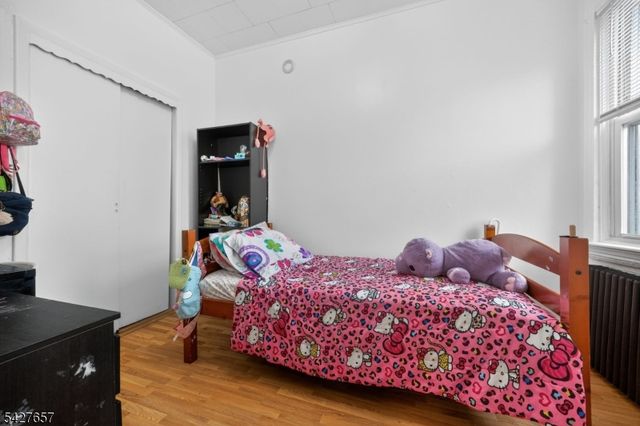 165 Macarthur Ave, Garfield City, NJ 07026