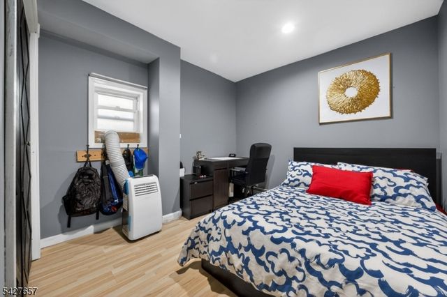 165 Macarthur Ave, Garfield City, NJ 07026