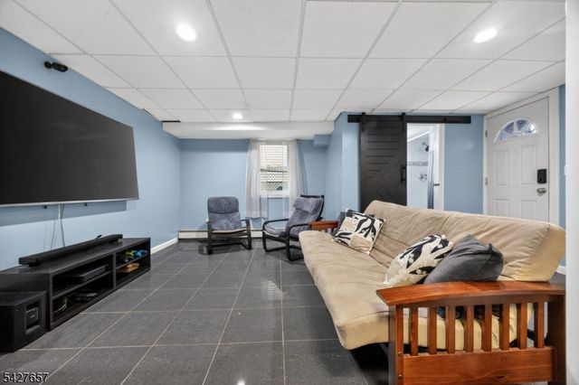 165 Macarthur Ave, Garfield City, NJ 07026