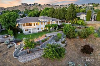 4407 W Quail Point Ct, Boise, ID 83703