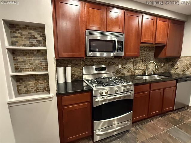 1773 Villa Road, Birmingham, MI 48009