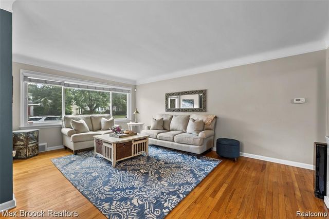 1773 Villa Road, Birmingham, MI 48009