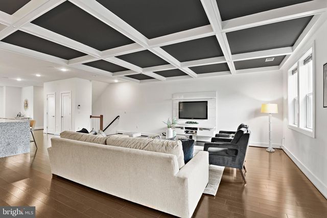 44742 TIVERTON SQ, Ashburn, VA 20147