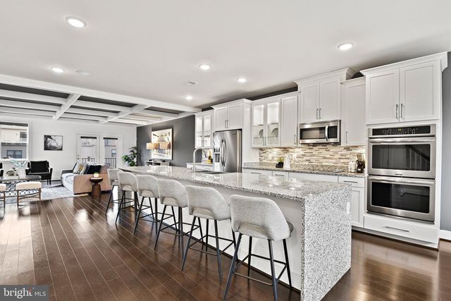 44742 TIVERTON SQ, Ashburn, VA 20147