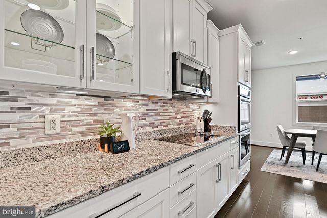 44742 TIVERTON SQ, Ashburn, VA 20147