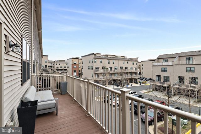 44742 TIVERTON SQ, Ashburn, VA 20147