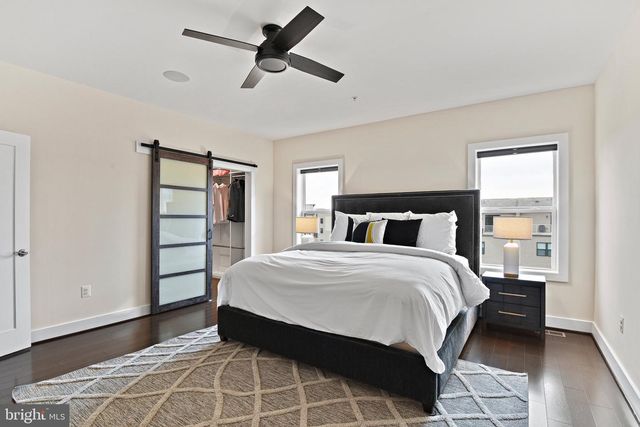 44742 TIVERTON SQ, Ashburn, VA 20147