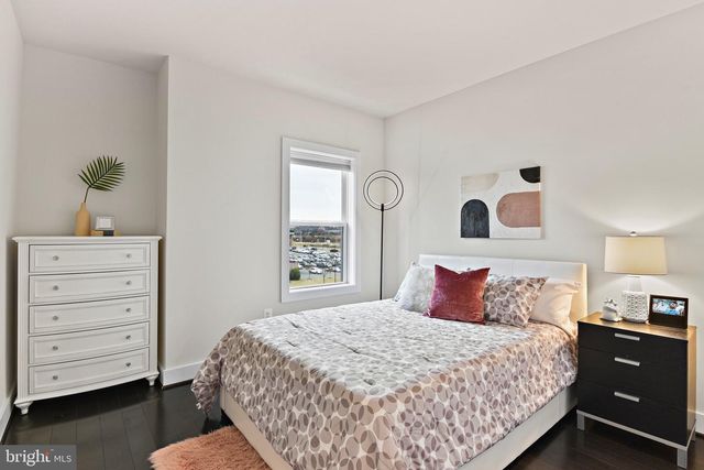 44742 TIVERTON SQ, Ashburn, VA 20147