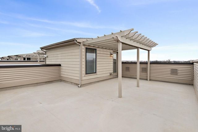 44742 TIVERTON SQ, Ashburn, VA 20147