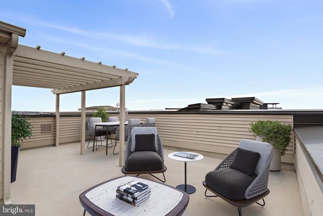 44742 TIVERTON SQ, Ashburn, VA 20147